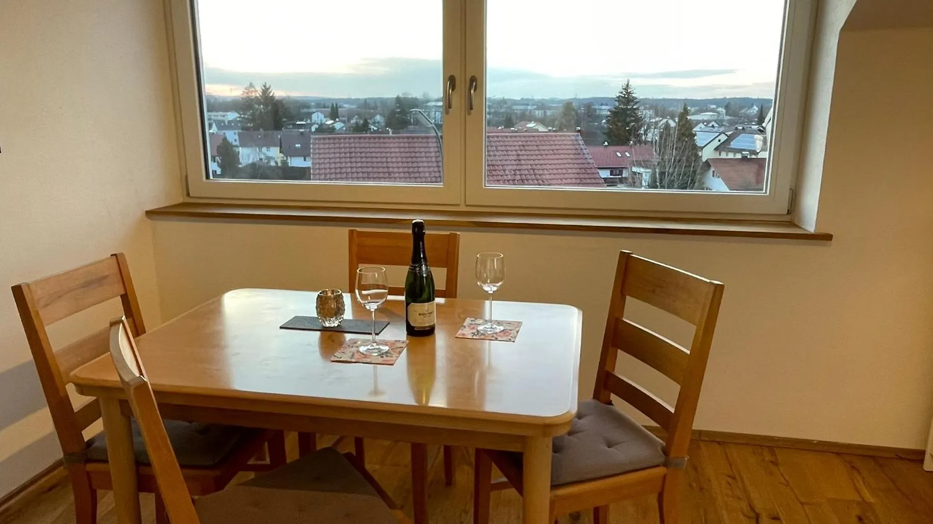 Apartment Wohnung Mit Ausblick Im Allgaeu Mit 2 Schlafzimmern Marktoberdorf