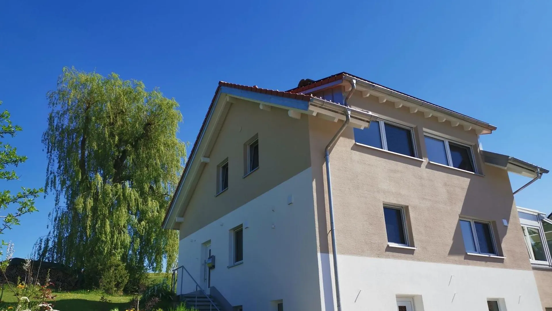 Wohnung Mit Ausblick Im Allgaeu Mit 2 Schlafzimmern Marktoberdorf Apartment