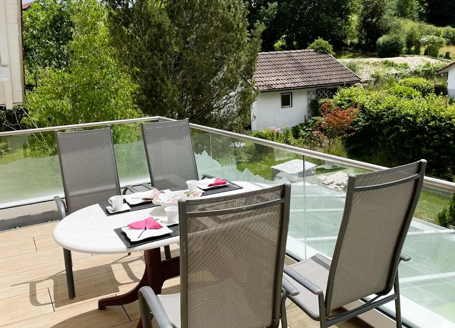 Panorama Apartment Mit 2 Schlafzi Im Allgaeu Mit Balkon Marktoberdorf
